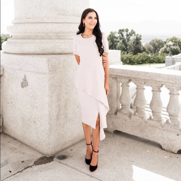 Rachel Parcell Dresses & Skirts - Rachel Parcell Pink Cascade Drape Front Dress